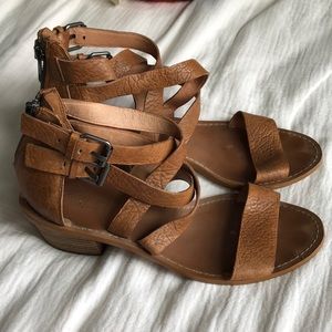 ✨ madewell leather strappy heeled sandals